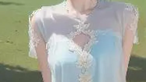 总局亮相赖亚文，前排合影引女排主帅续约猜测